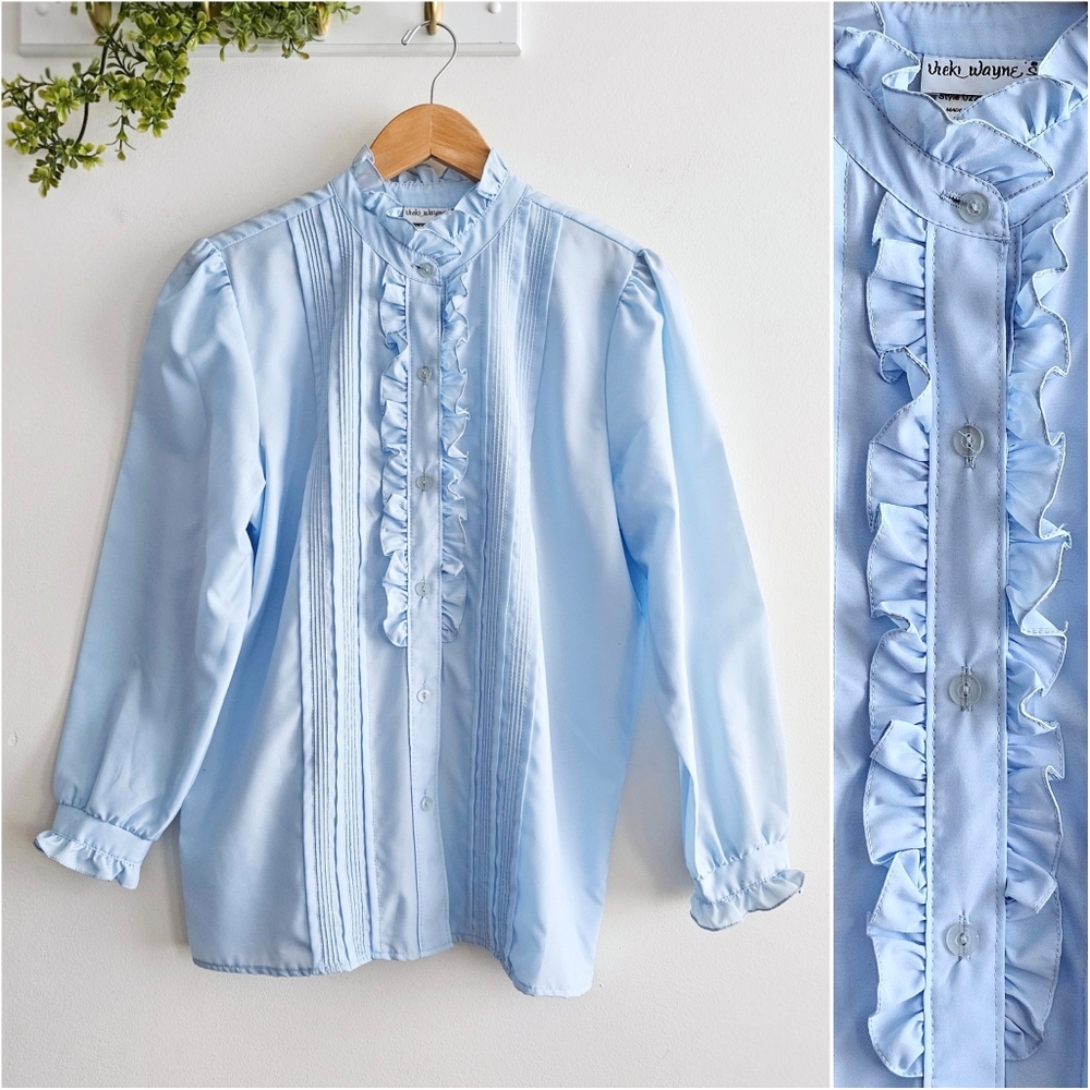 💙 Vintage 70s Vicki Wayne’s Ruffle Blouse Light Blue Made in USA Women’s 12